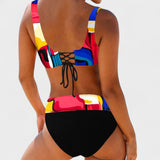 Eva – Bikini Colorido y Alegre que Realza Tu Verano