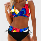 Eva – Bikini Colorido y Alegre que Realza Tu Verano