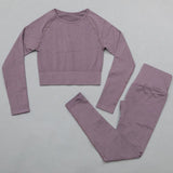 Conjunto deportivo con manga larga