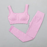 Conjunto deportivo con top y leggings