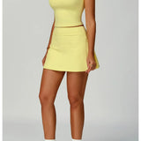 Ropa deportiva de tenis con minifalda y top