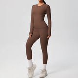 Conjunto deportivo con manga y pernera larga
