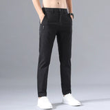 Chino informal para hombre