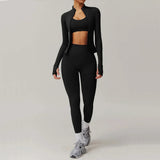 Conjunto deportivo con sudadera y leggings