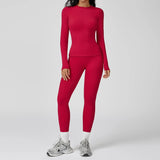 Traje deportivo con leggings y manga larga