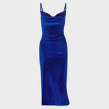 Gabriela – Vestido de Terciopelo con Abertura Lateral que realza tu sensualidad