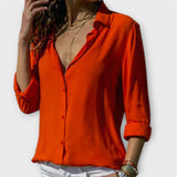 Elara – Blusa de chiffon que inspira elegancia celestial