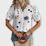 Emily – Blusa de Moda con Escote en V que realza tu estilo