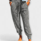 Feli – Pantalón de leopardo con pierna ancha que añade un toque de elegancia salvaje