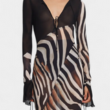 Taisia – Vestido Largo Estampado Animal que Resalta Tu Audacia