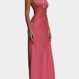 Ashanty – Vestido Largo con Escote Halter que irradia sensualidad refinada