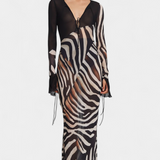 Taisia – Vestido Largo Estampado Animal que Resalta Tu Audacia