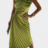 Leire – Vestido de Cóctel Asimétrico que Realza tu Feminidad