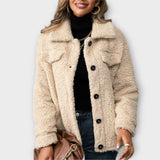 Lucy – Chaqueta de peluche cálida que envuelve tu confort