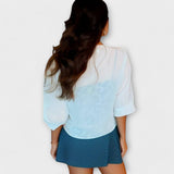 Olivia – Blusa con Frente Abierto que realza tu estilo elegante