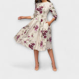 Retrozo – Elegante Vestido de Longitud a la Rodilla que Realza tu Estilo Retro