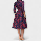 Retrozo – Elegante Vestido de Longitud a la Rodilla que Realza tu Estilo Retro