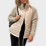 Valerie – Chaqueta de cuello alto que eleva tu estilo